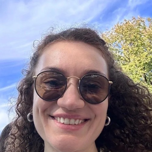 Elif T., Light of Life Source client